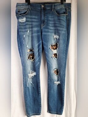 Judy Blue Frayed Distressed PeekABoo Leopard Print Patch Skinny Jeans 2x
